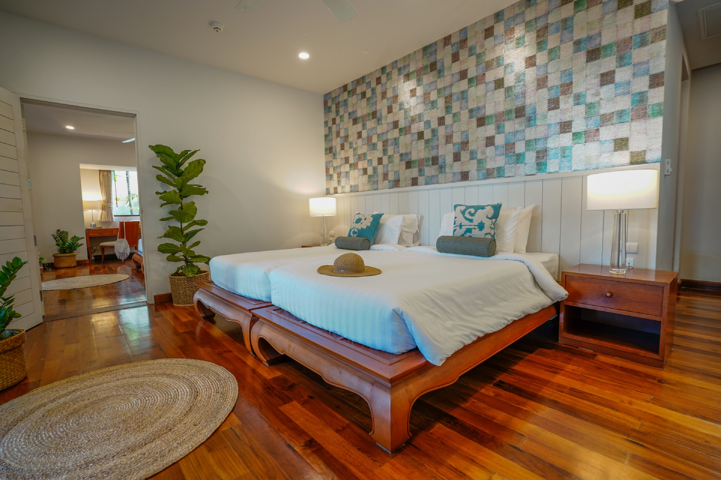 miskawaan_acacia-room