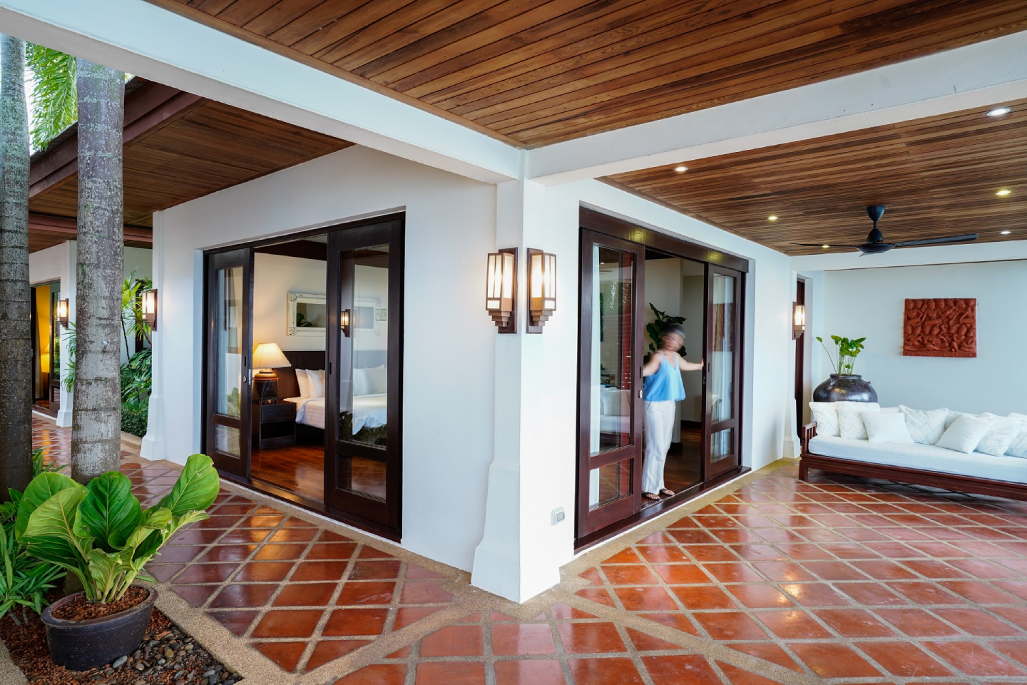 miskawaan_hibiscus-room