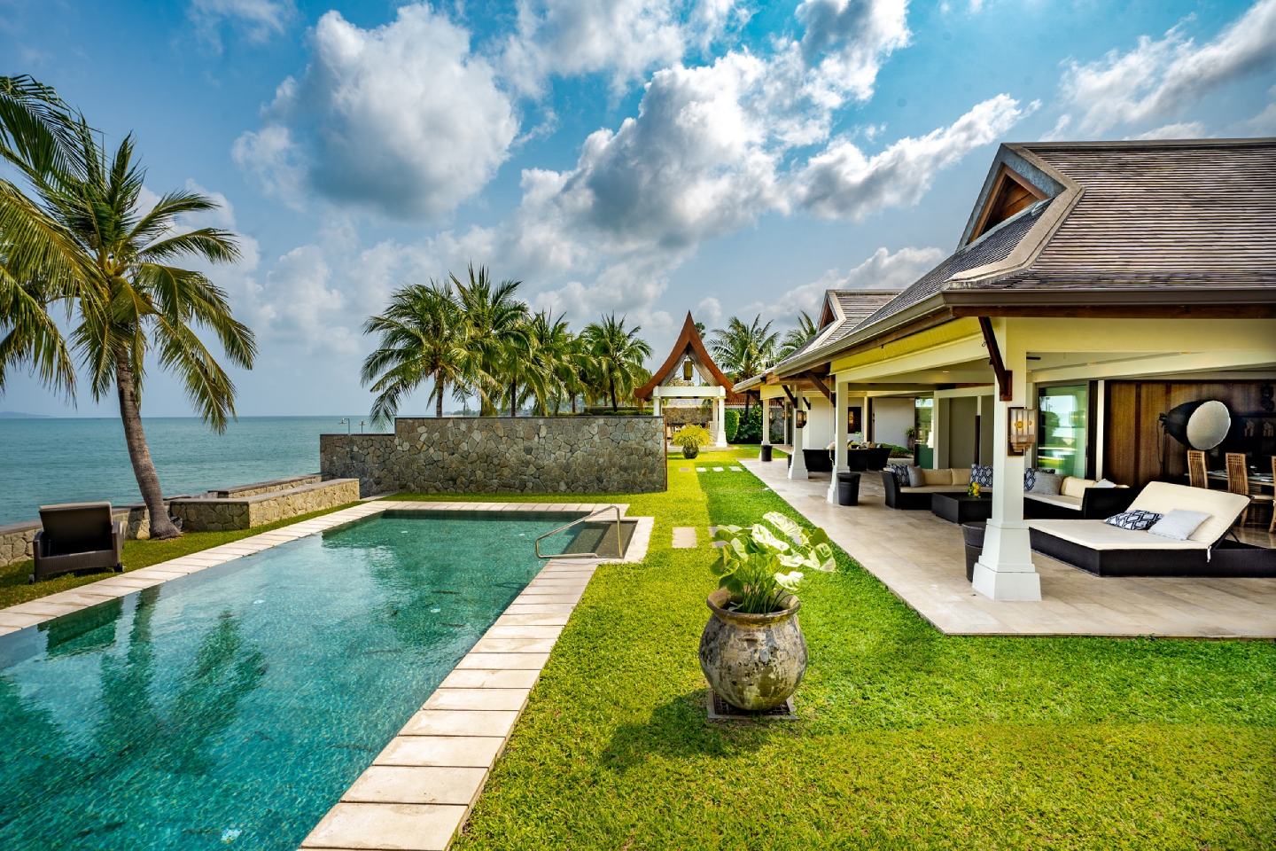 miskawaan_theresidences-room